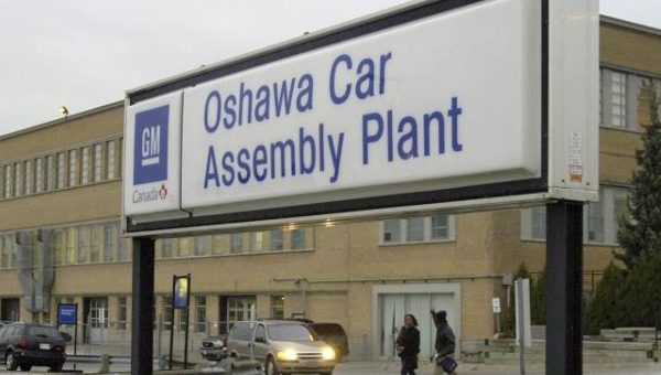 GM's Oshawa Assembly plant builds its first Silverado pickup